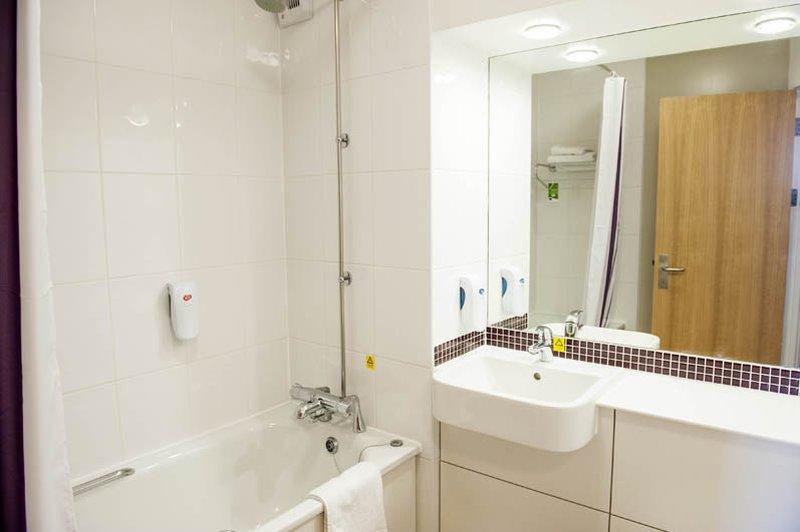 Premier Inn Maidstone Wateringbury Ngoại thất bức ảnh
