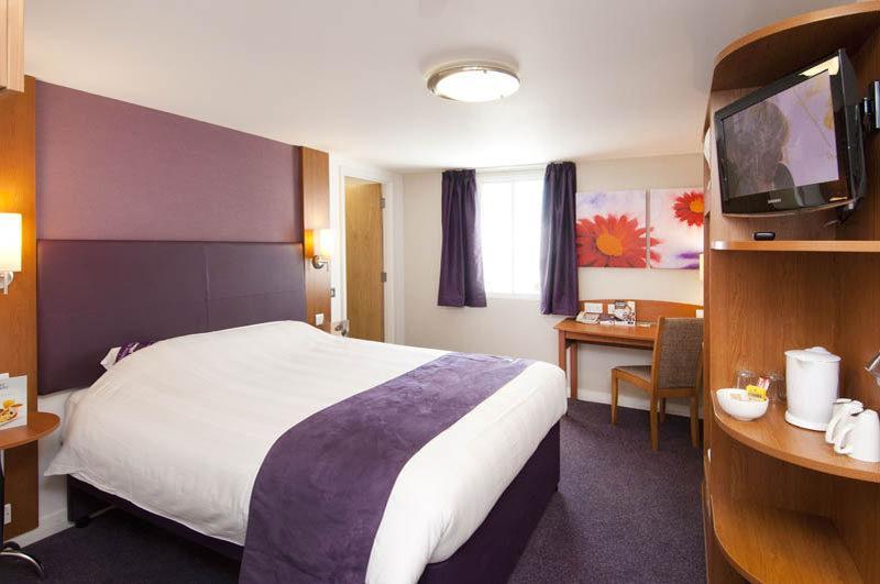 Premier Inn Maidstone Wateringbury Ngoại thất bức ảnh